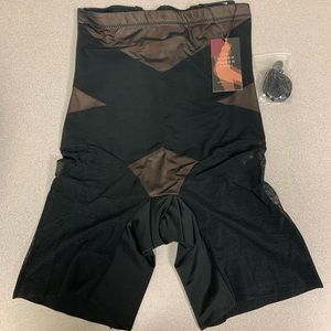 Honeylove SuperPower Short - Black - Size XL